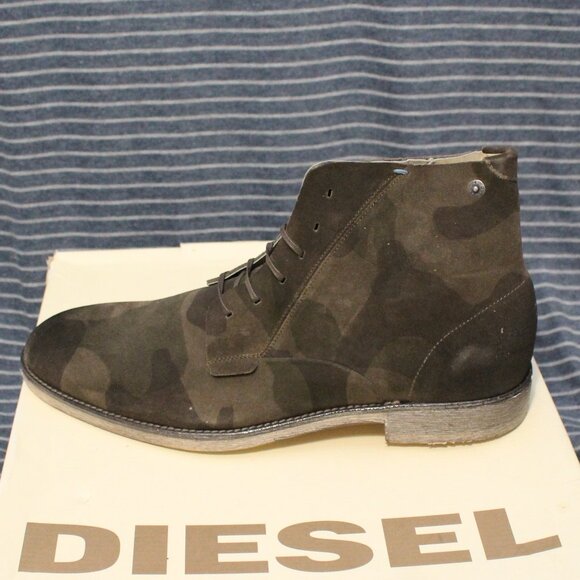 Hunter Green Diesel Suede Camouflage Chukka Boots main image 9